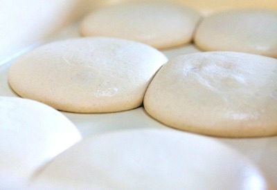 天然酵母と本格的な窯焼きピッツア